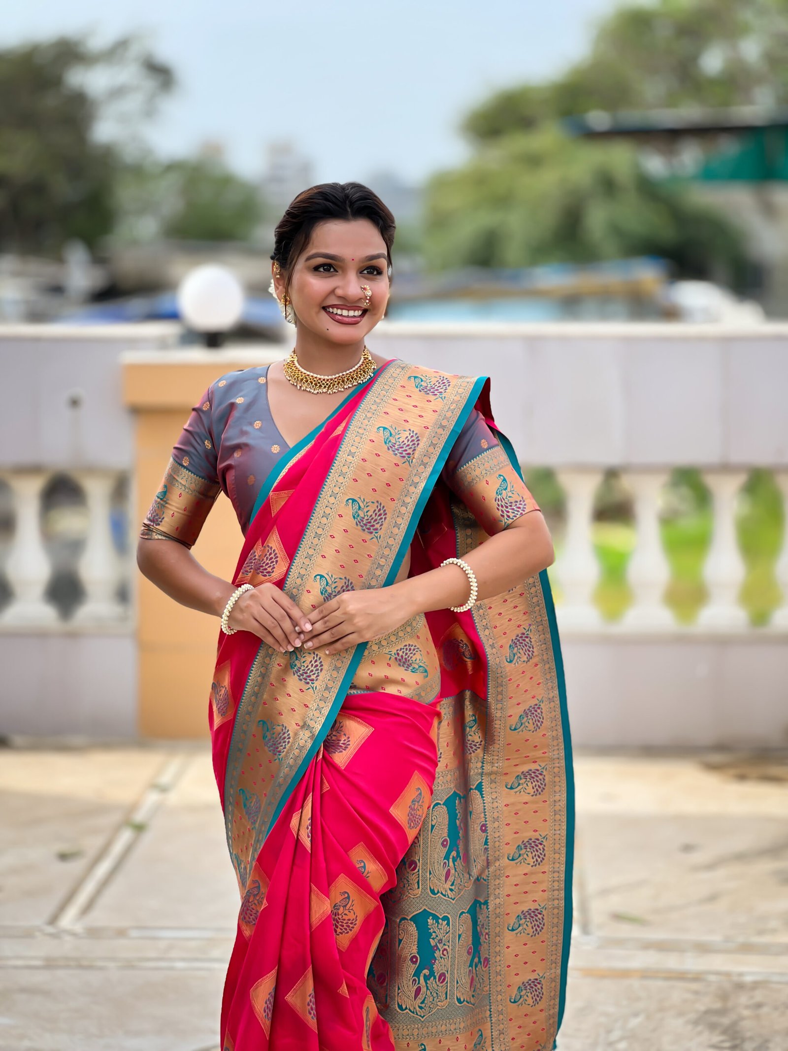 Look Pretty Wearing This Lovely Designer  Saree